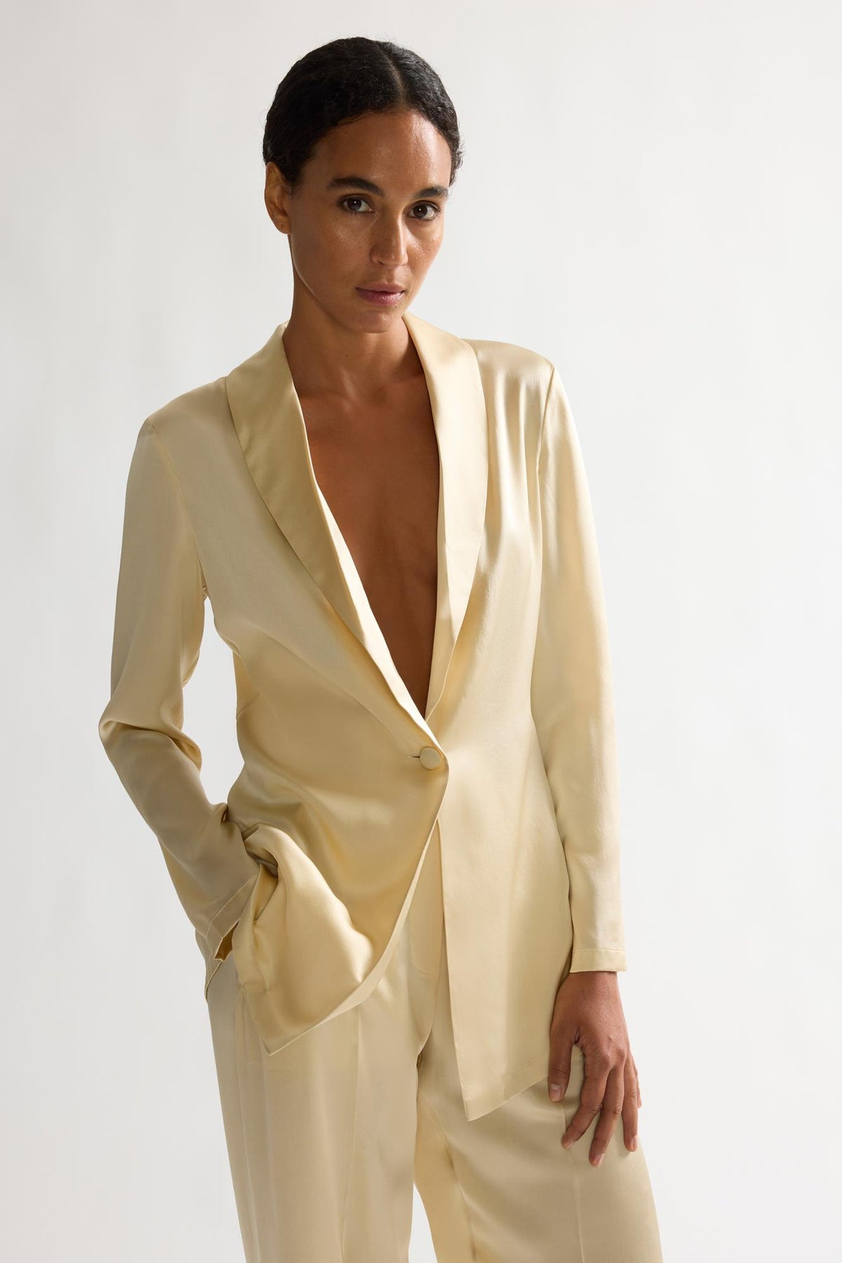 Blazer The Silk Uniform