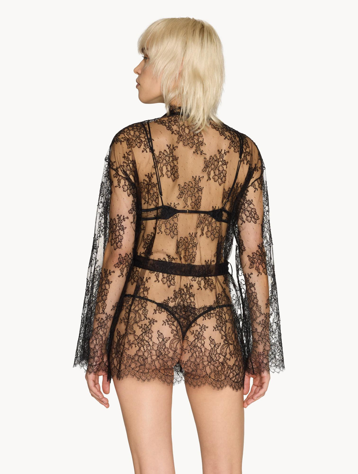 Short Robe Dream Mood
