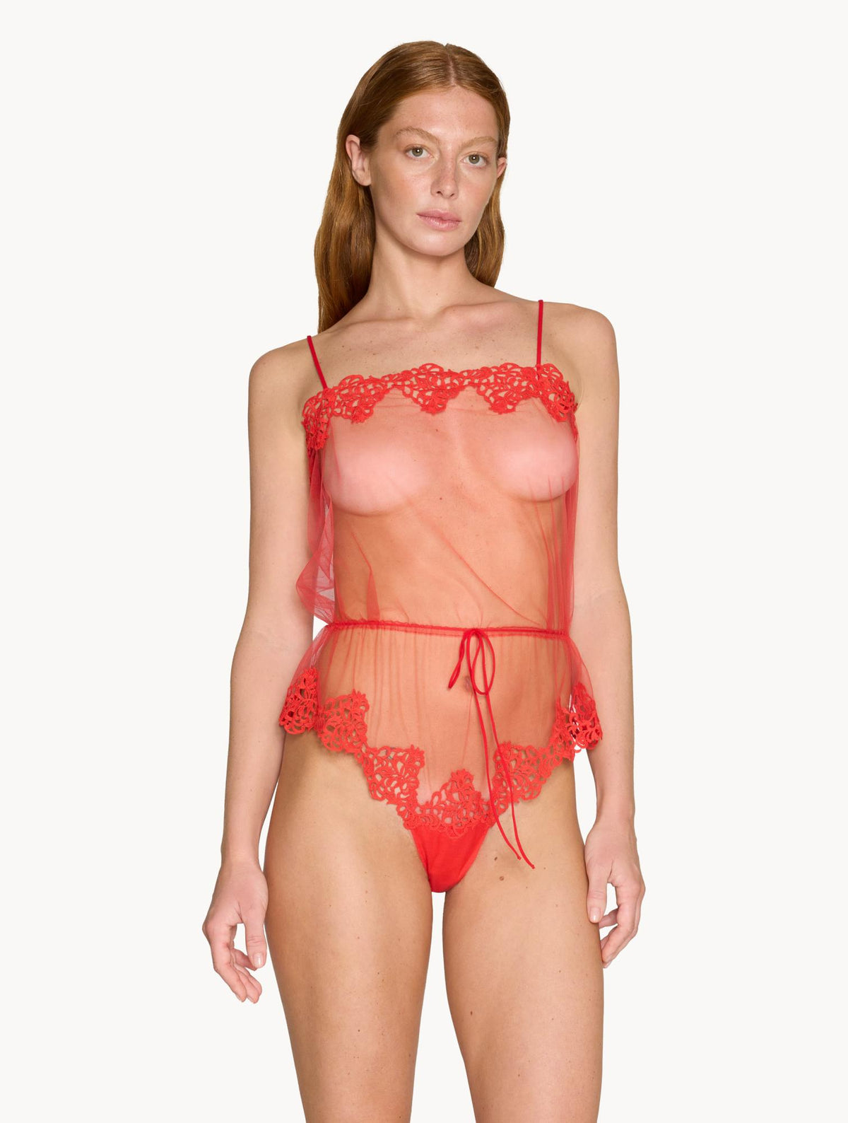 Pagliaccetto Rosso in tulle e macramè