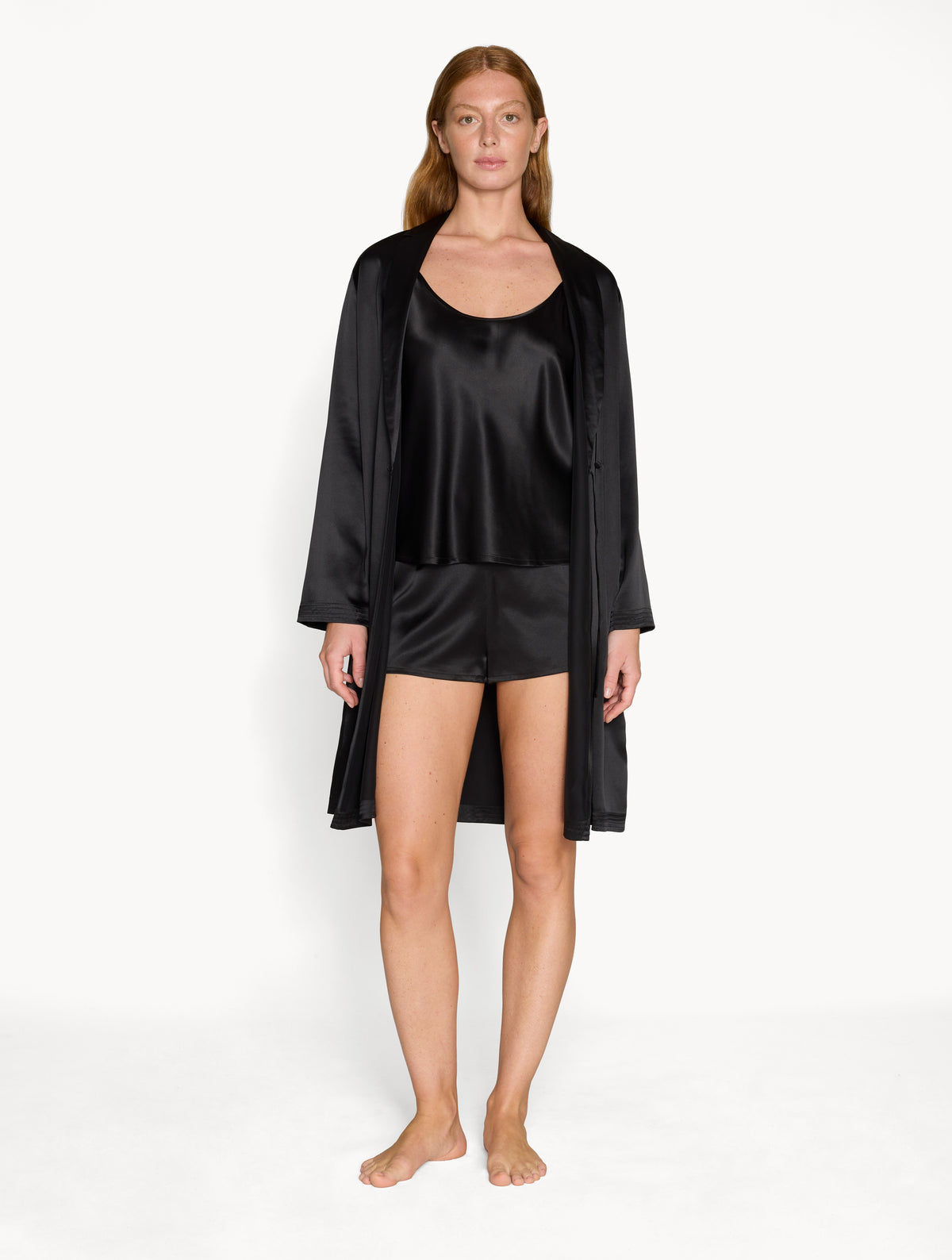 Short Robe The Essential Silk