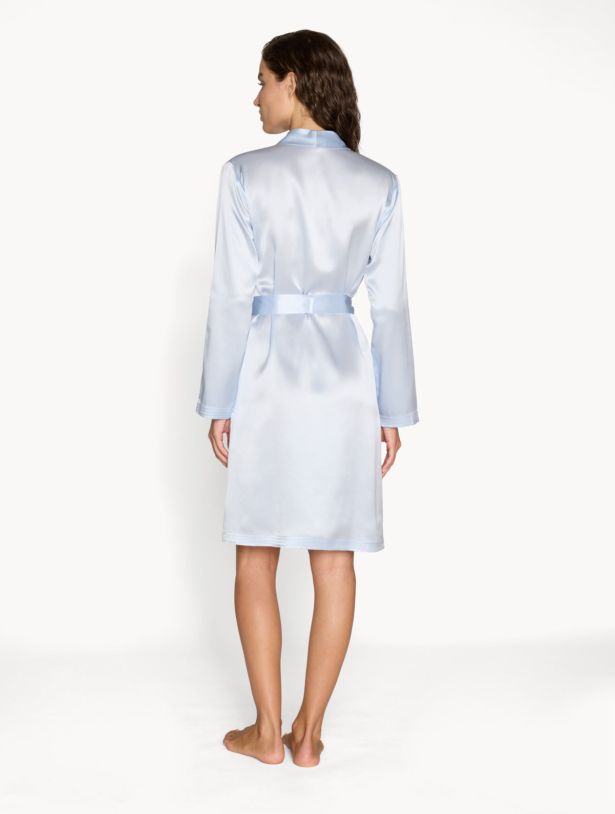 Short Robe The Essential Silk