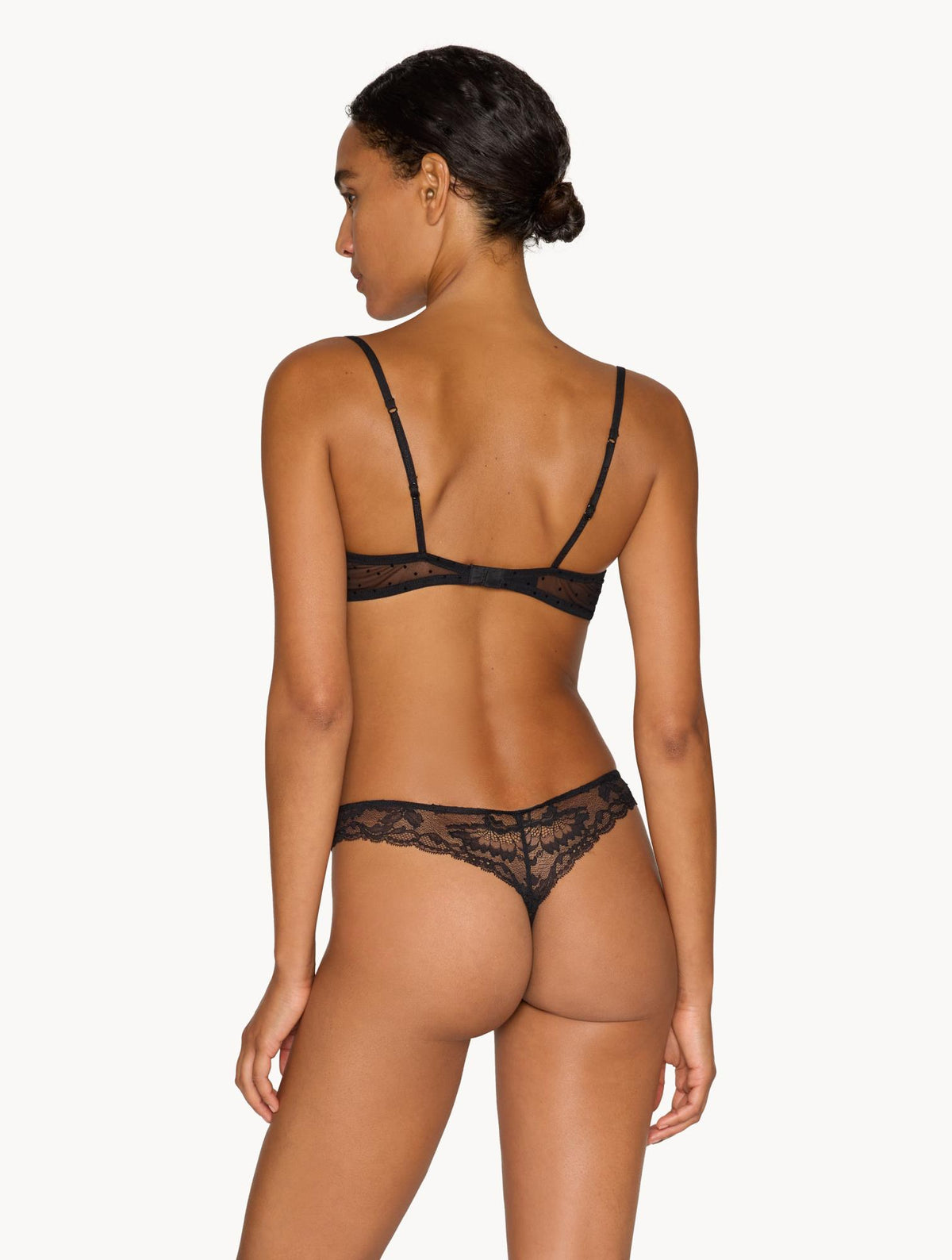 Thong Romantica