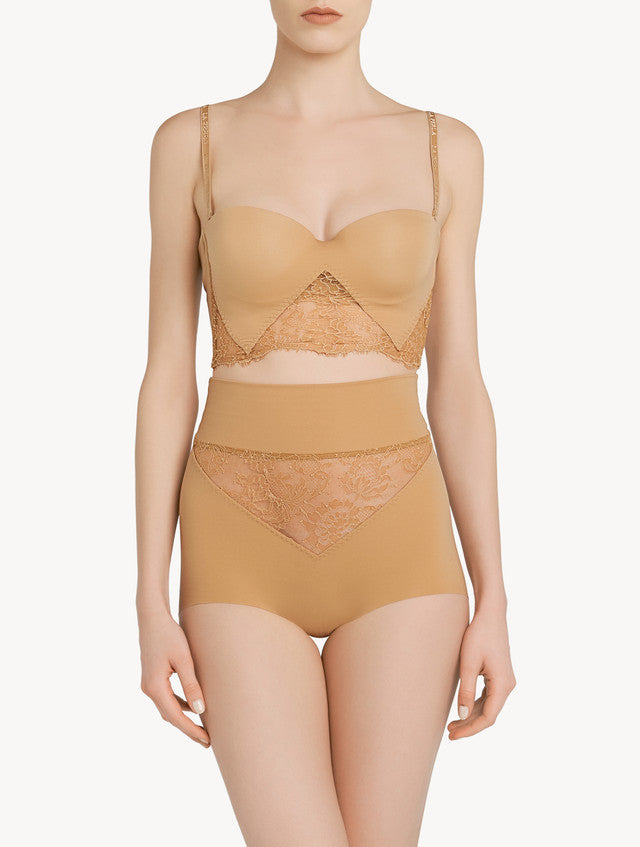 Shape Allure Beige Lycra strapless brassiere with Chantilly lace