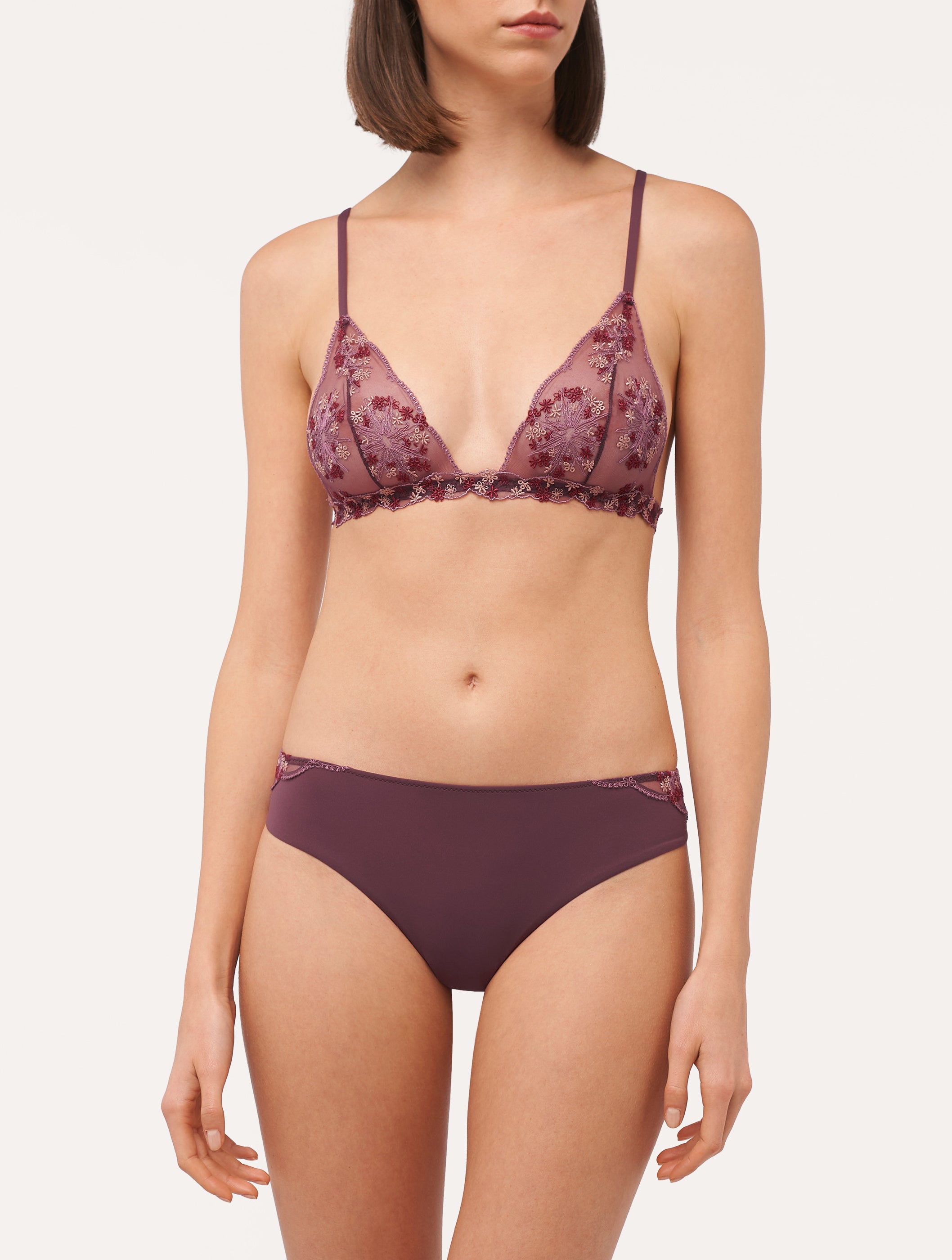 Flower Explosion Medium Briefs in Burgunder