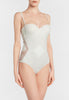 Shape Allure Body bianco con raffinati dettagli in pizzo Chantilly