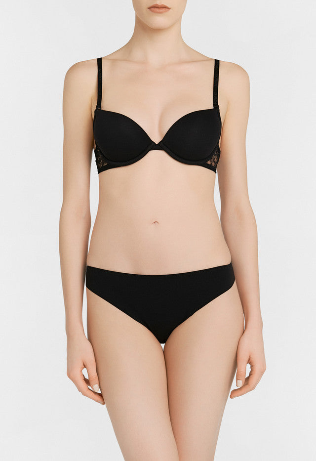 Shape Allure Black Multiway bra with Chantilly lace