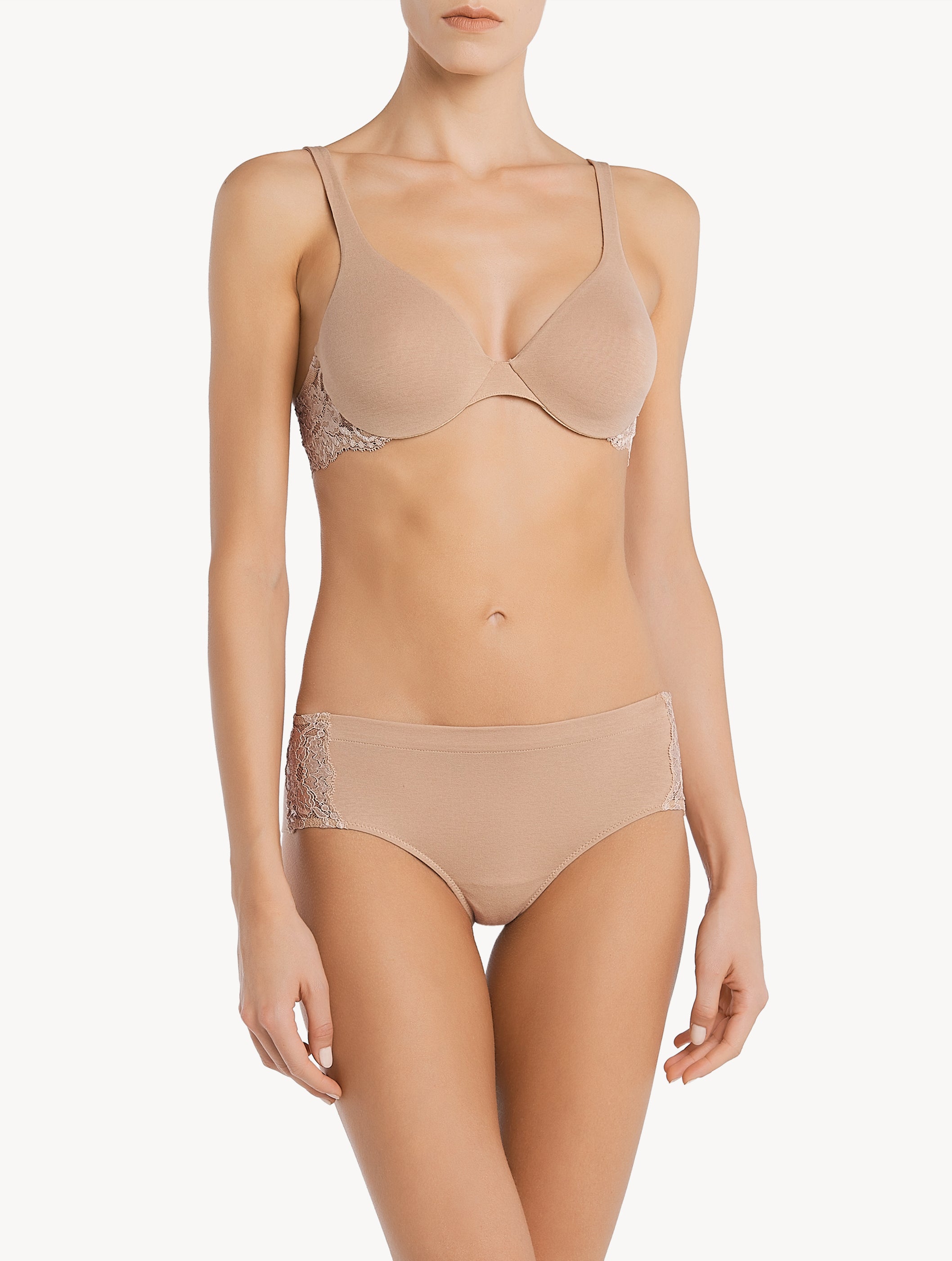 Souple Beige lace and cotton underwired bra