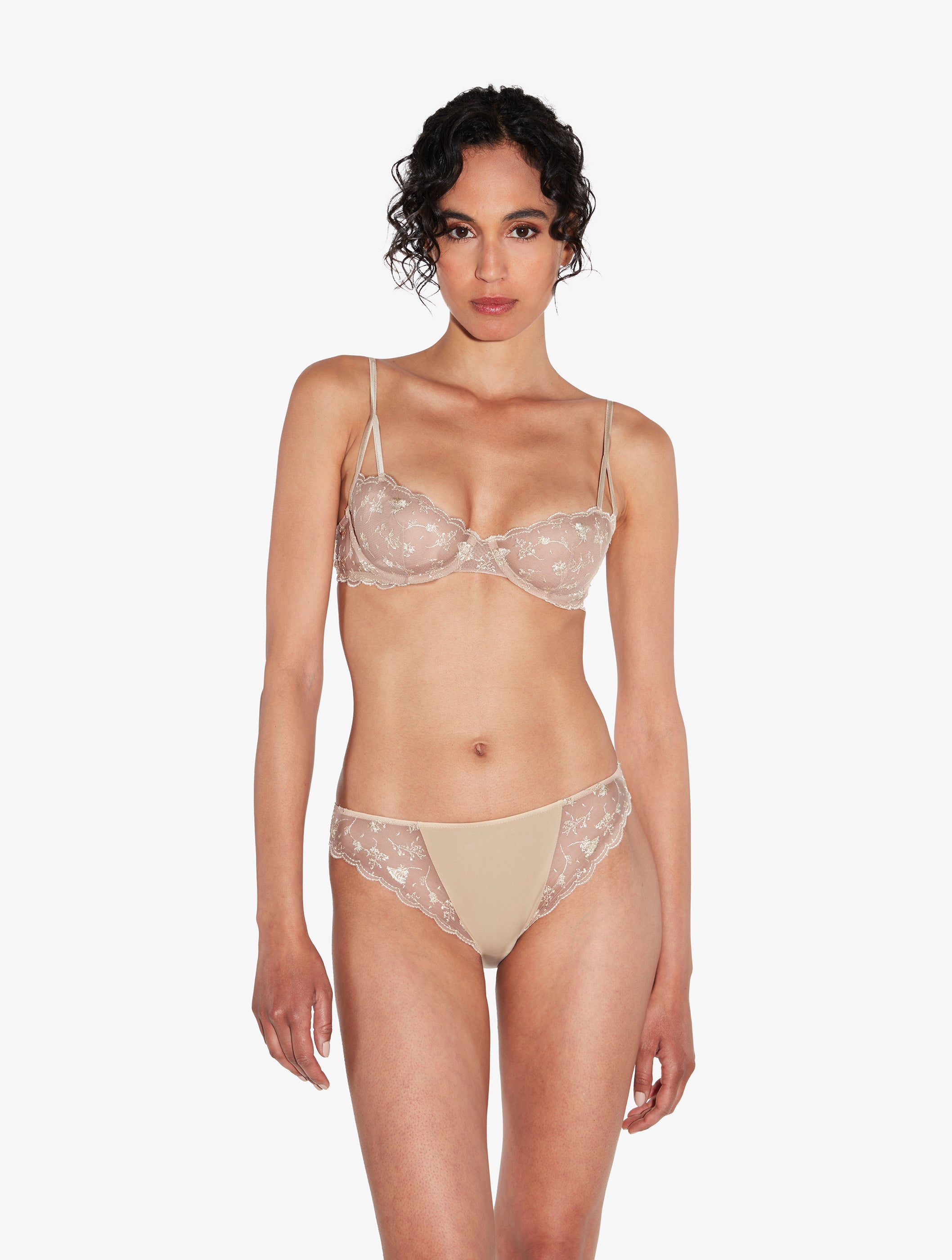 Midnight Botanica Beiger Balconette-BH